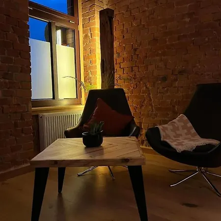 Komfortables Im Industrial Chic *